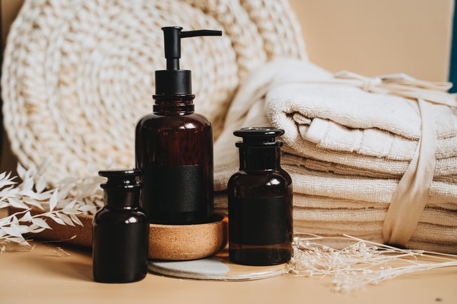 Massage With Essential Oils